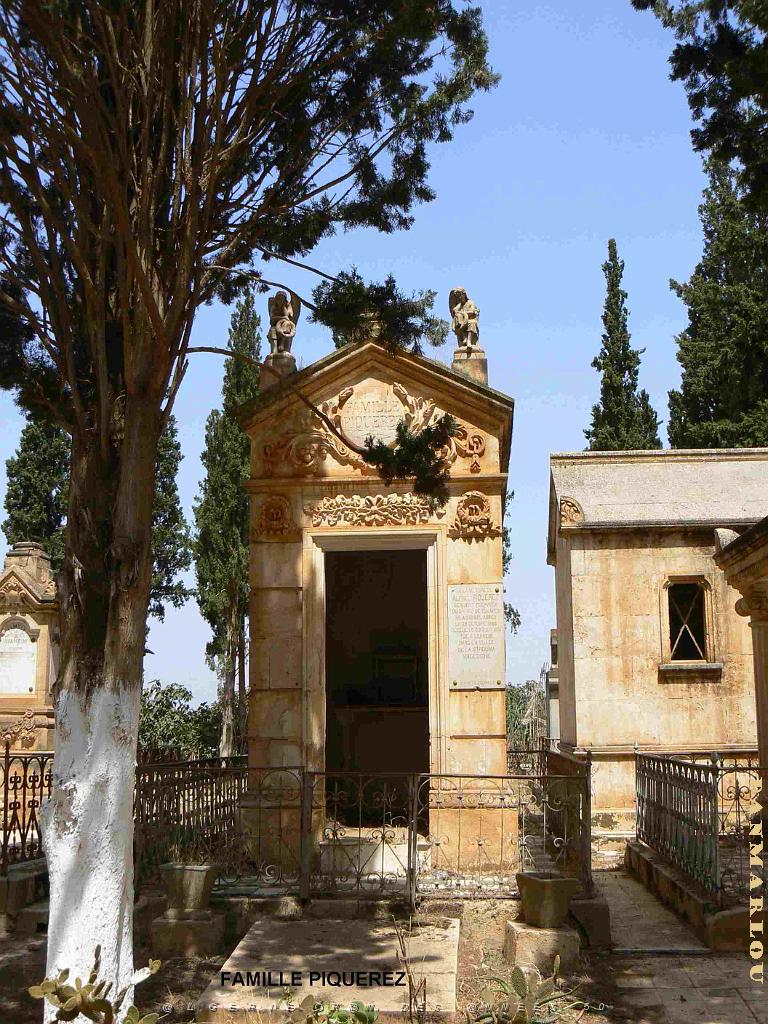 HAMMAM BOU HADJAR 2009 LE CIMETIERE   (26).jpg